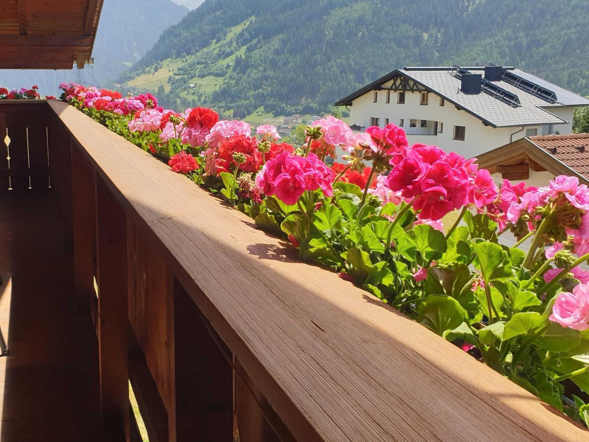 Haus Anna Ein Haus Mit Herz Fliess Bilik gambar